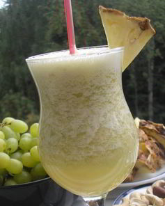 Виноградный смузи с зеленым чаем