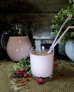 Ягодно-фруктовый смузи на овсяном молоке