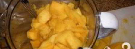 витаминный напиток из клубники и манго. Шаг 5