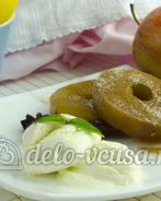 Яблоки в сиропе с пряностями