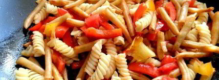 итальянский салат с макаронами. Шаг 10