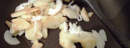 горячий картофельный салат. Шаг 2