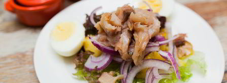 картофельный салат с копченой рыбой. Шаг 8