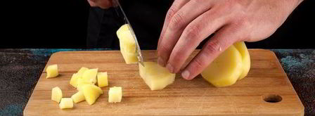 картофельный салат с мини-осьминогами. Шаг 6