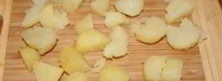 салат из картофеля и огурцов. Шаг 5