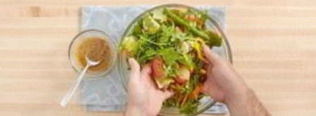 салат из картофеля и яиц. Шаг 6