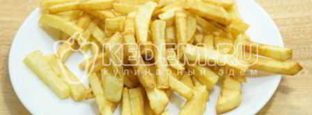 салат с картофелем фри новогодние мотивы. Шаг 7