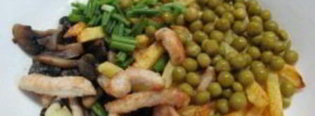 салат с молодым картофелем и индейкой. Шаг 4