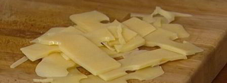 салат с запеченным картофелем, беконом и помидорами. Шаг 6