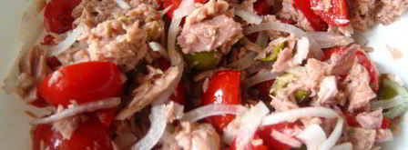 теплый салат с картофелем и тунцом. Шаг 8