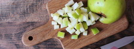 салат оливье с колбасой. Шаг 3