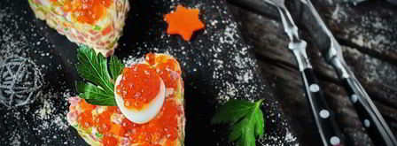 салат оливье с колбасой. Шаг 8