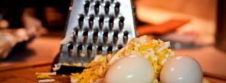 салат оливье со свежим огурцом. Шаг 3