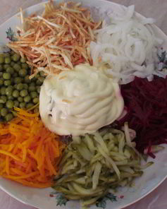 Салат с картошкой