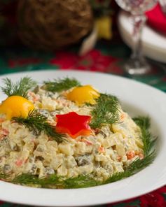 Салат с огурцами