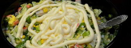 салат из крабовых палочек и кукурузы. Шаг 6