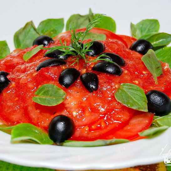 Рецепт салата из помидоров