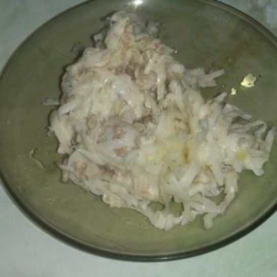Рецепт салата из редьки с мясом