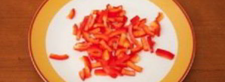 салат-коктейль с ветчиной. Шаг 3