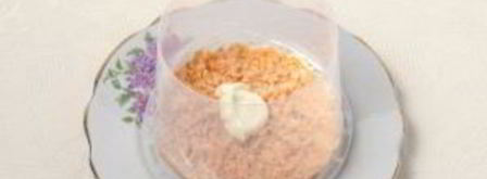 салат мимоза с рисом. Шаг 2