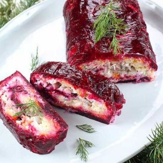 Рецепт салата-рулета сельдь под шубой с сыром