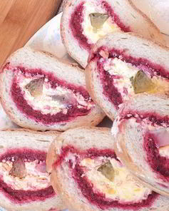 Селедка под шубой в багете