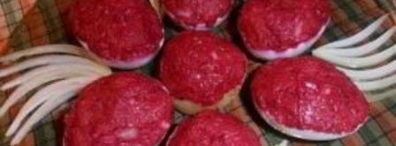 закуска селедка под шубой в яйце. Шаг 4