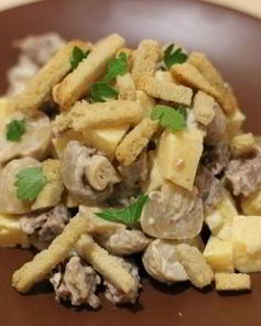 Салат с грибами и кириешками