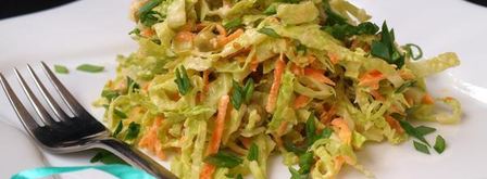 салат с савойской капустой, морковью и горошком. Шаг 4