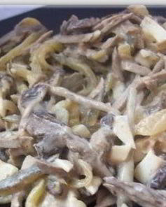 Салат с сердцем и грибами