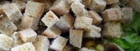 салат с сухариками и кукурузой. Шаг 7