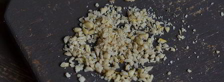 салат с зеленой редькой и кедровыми орехами. Шаг 3