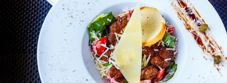 салат цезарь с куриной печенью. Шаг 9