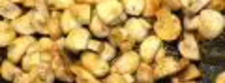 салат цезарь с курицей и грибами. Шаг 3