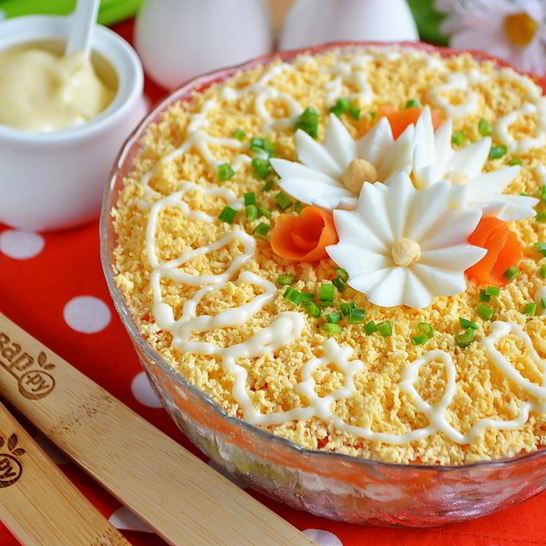 Рецепт слоеного салата пчелкин