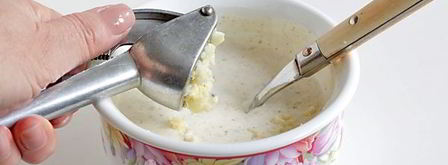 соус для шавермы из майонеза, йогурта и сметаны. Шаг 7