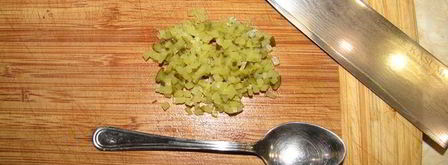 соус из майонеза и корнишонов. Шаг 2