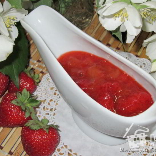 Рецепт соуса иза ревени и клубник