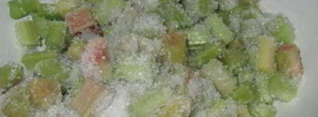 соус из ревеня и клубники. Шаг 4