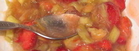 соус из ревеня и клубники. Шаг 7