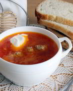 Борщ с фрикадельками