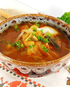 Борщ с килькой в мультиварке