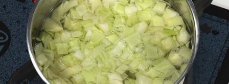 борщ с вишней. Шаг 2