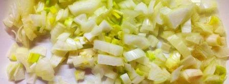 борщ со свеклой свежей. Шаг 2