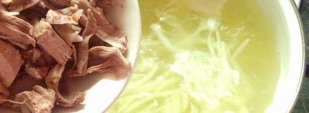 борщ со свеклой свежей. Шаг 7