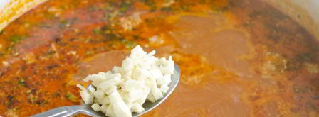 красный украинский борщ со свеклой. Шаг 22