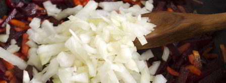 красный украинский борщ со свеклой. Шаг 9