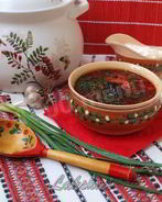 Постный борщ с черносливом