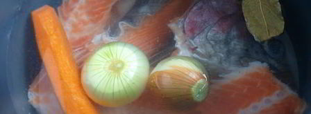 рыбный бульон в мультиварке. Шаг 3