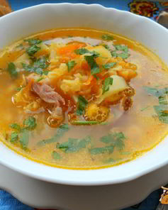 Суп гороховый с копченой курицей